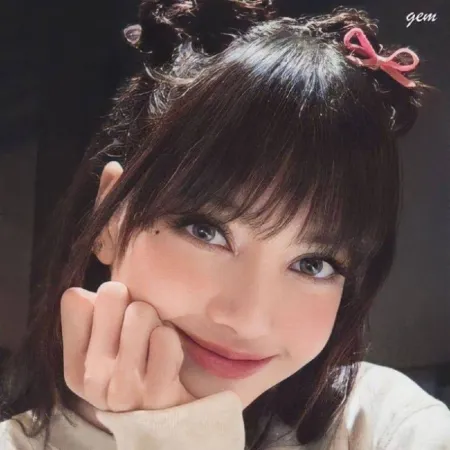 لیسا ی خوشگلم❤️