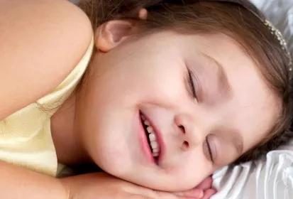 چگونه خواب کودکمان را تنظیم کنیم؟