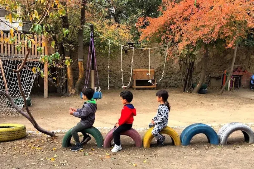 انتخاب آگاهانه مهدکودک: مقایسه مهدهای طبیعت‌گرا، انسان‌گرا و کلاسیک