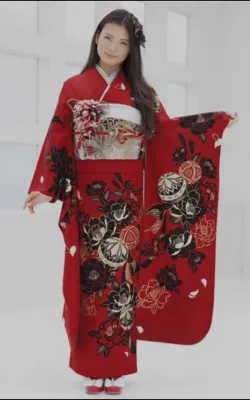 کیمونوی دخترانه‌ی زیبا👘